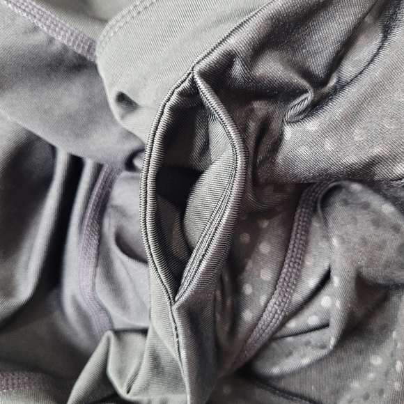 ID Ideology Gray Polka Dot Mesh Cropped Leggings - Women's XL - Picture 3 of 6